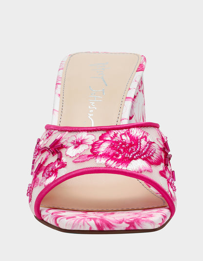 ROO FUCHSIA - SHOES - Betsey Johnson