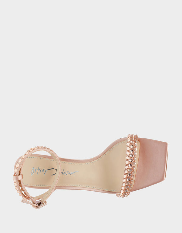 Betsey johnson shop blush shoes