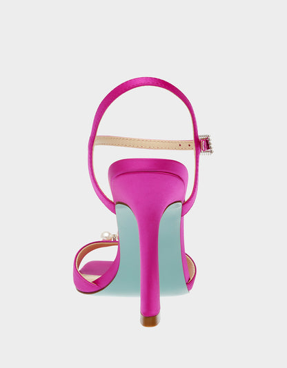 STORY FUCHSIA - SHOES - Betsey Johnson