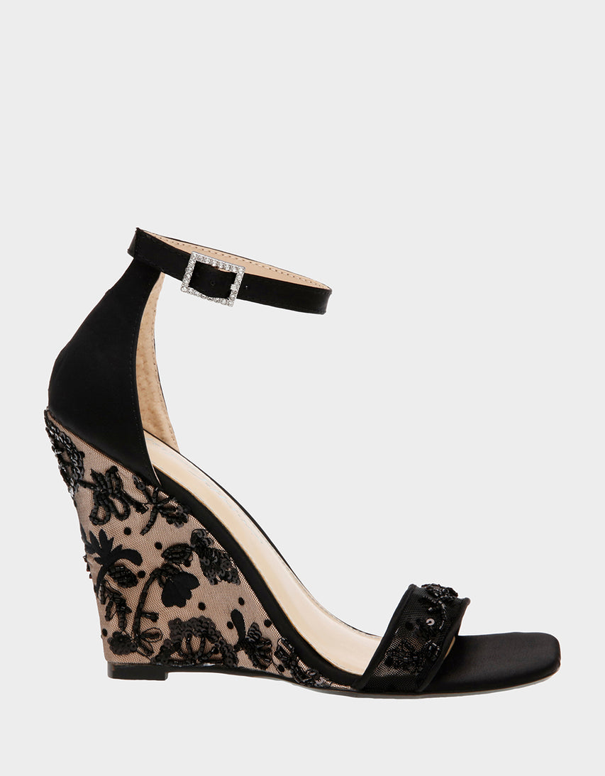 IVAN BLACK - SHOES - Betsey Johnson