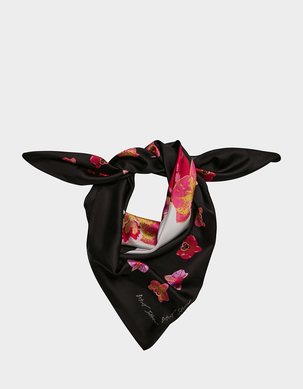 FLORAL SKULL SQUARE 35" X 35" SCARF BLACK - ACCESSORIES - Betsey Johnson