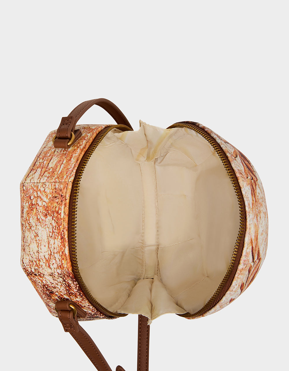 BREADWINNER TAN - HANDBAGS - Betsey Johnson - view 4