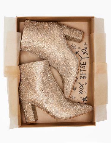 Betsey johnson gold shoes online