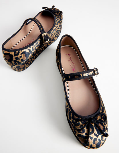 HELLENA LEOPARD - SHOES - Betsey Johnson