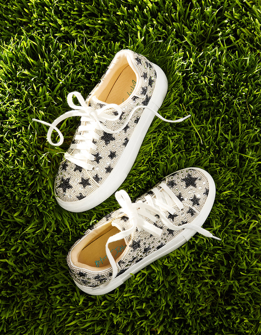 SIDNY BLACK STAR - SHOES - Betsey Johnson