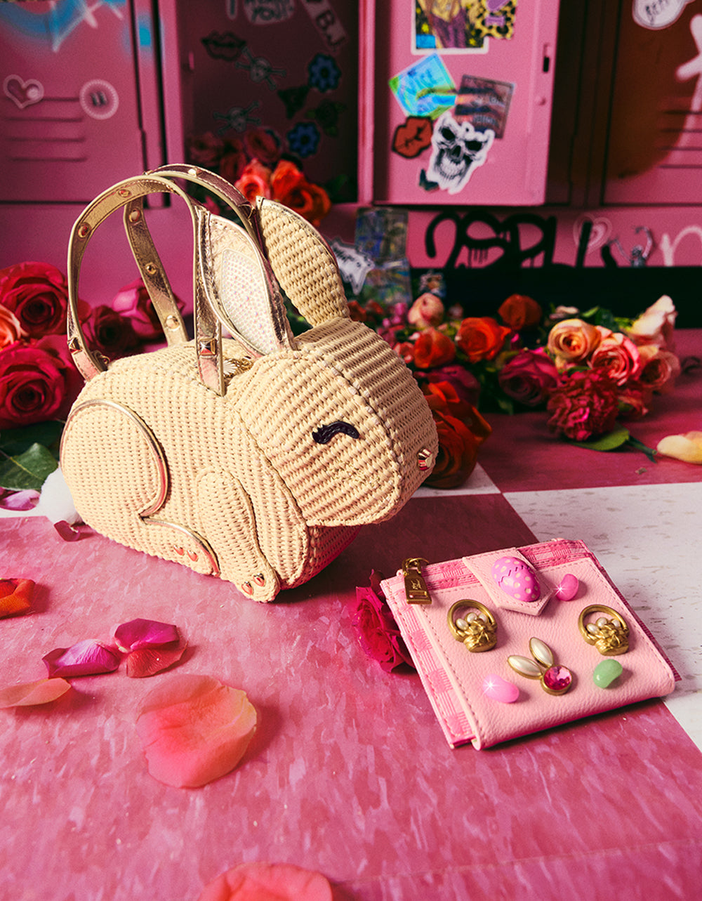 HIP-HOP HANDBAG NATURAL - HANDBAGS - Betsey Johnson