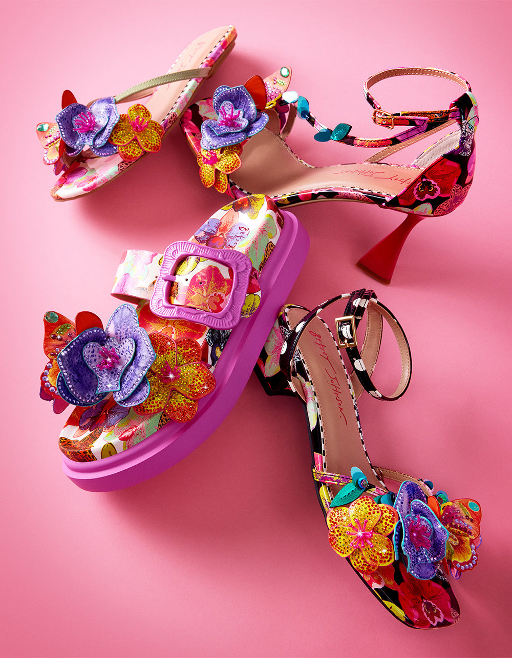 MARANDA BLACK MULTI Women's Block Floral Low Heel – Betsey Johnson